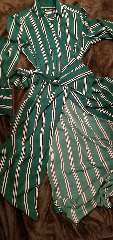 Womens size M summer wrap dress